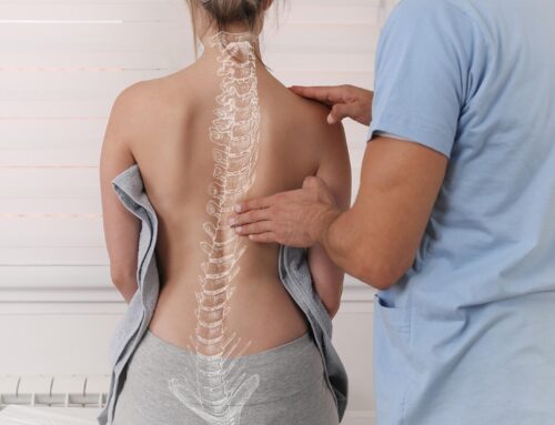 Living with Kyphosis: Tips for Managing Pain and Improving Posture